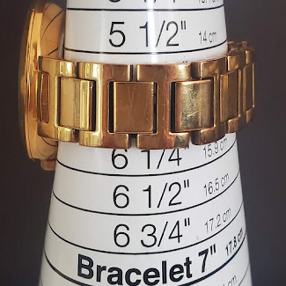 Kenneth Jay Lane Women's Gold Tone Watch KJL 6 Inch Band Fresh Battery - Picture 5 of 8